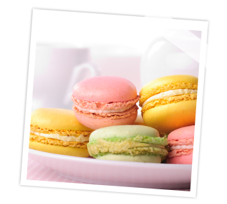 Leckere Macarons in verschiedenen Geschmacksrichtungen