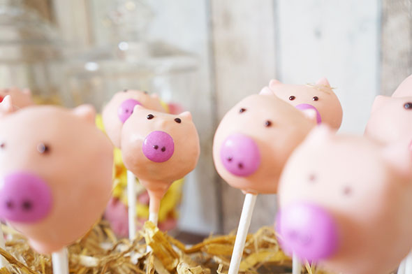 Schweine-Köpfe-Cake-Pops für den Kindergeburtstag