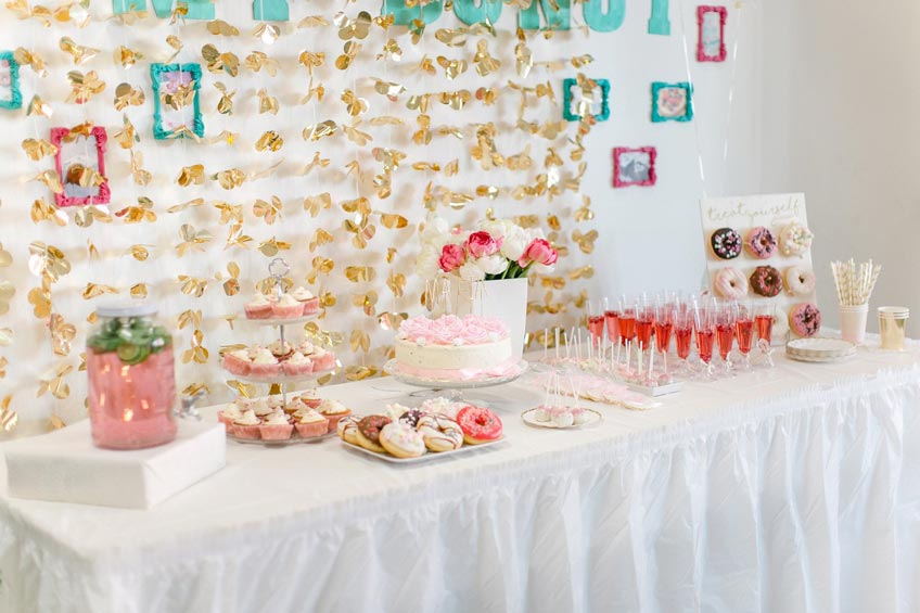 Beachte beim Babyparty-Sweet-Table die Gelüste der Bald-Mama © nataschaslife